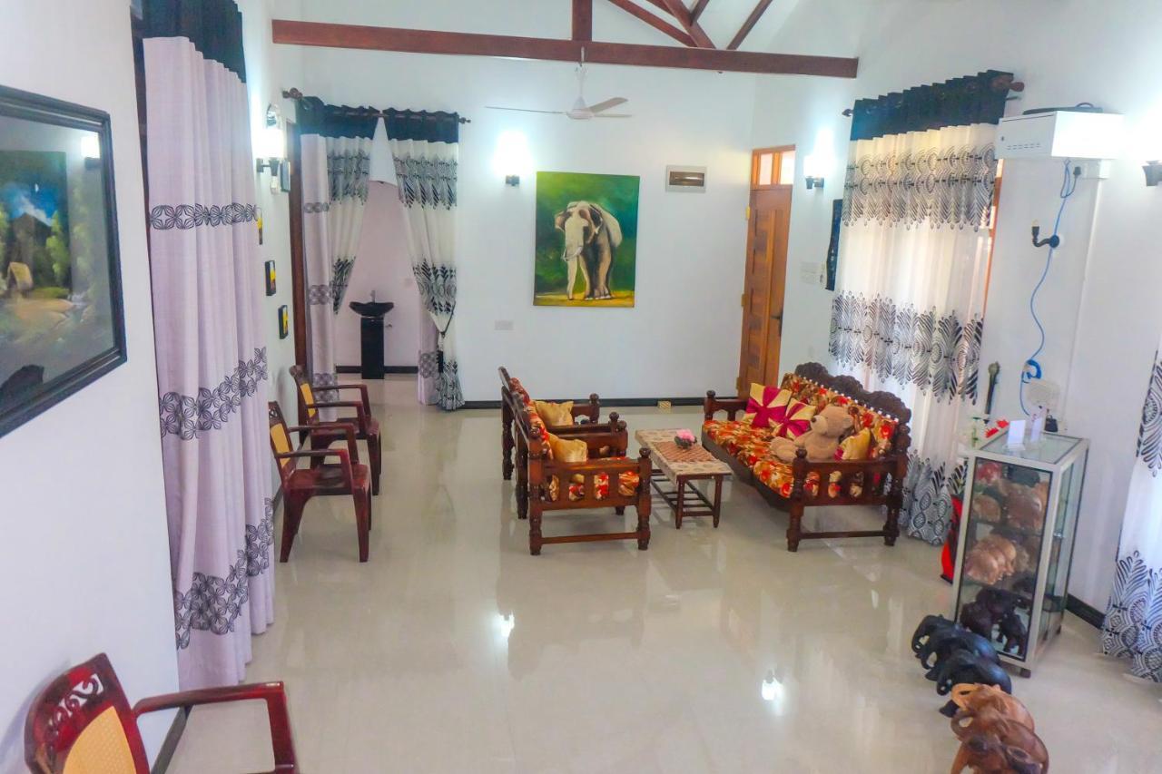 Rodrigo'S Villa & Restaurant Negombo Ngoại thất bức ảnh