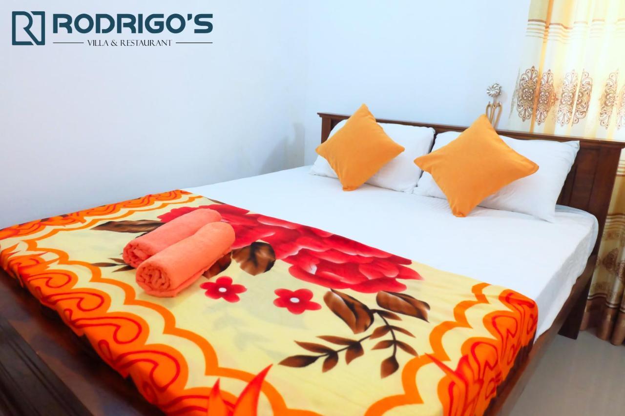 Rodrigo'S Villa & Restaurant Negombo Ngoại thất bức ảnh
